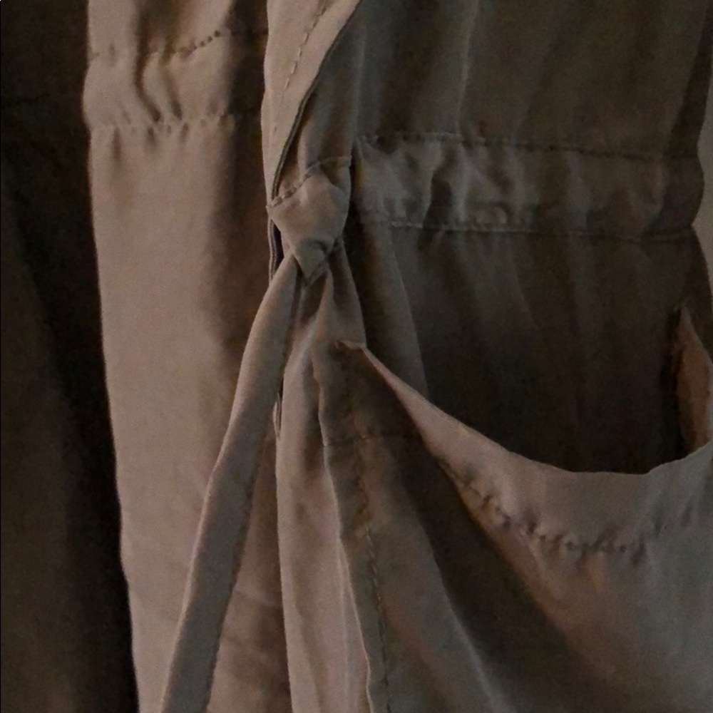 Lightweight Jacket - Picture 4 of 6